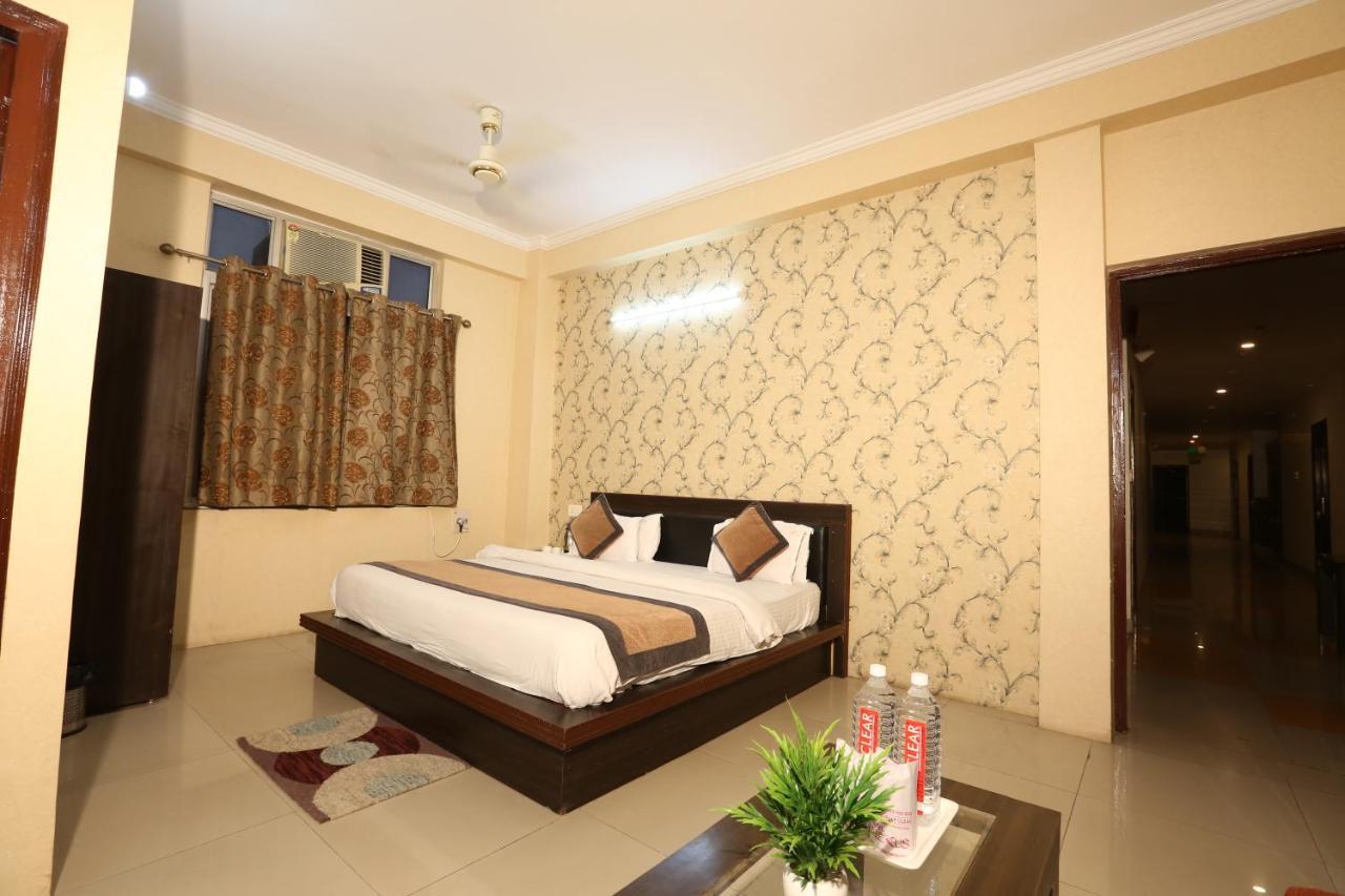 Hotel Nexus L Hotels In Charbagh Lucknow Bagian luar foto