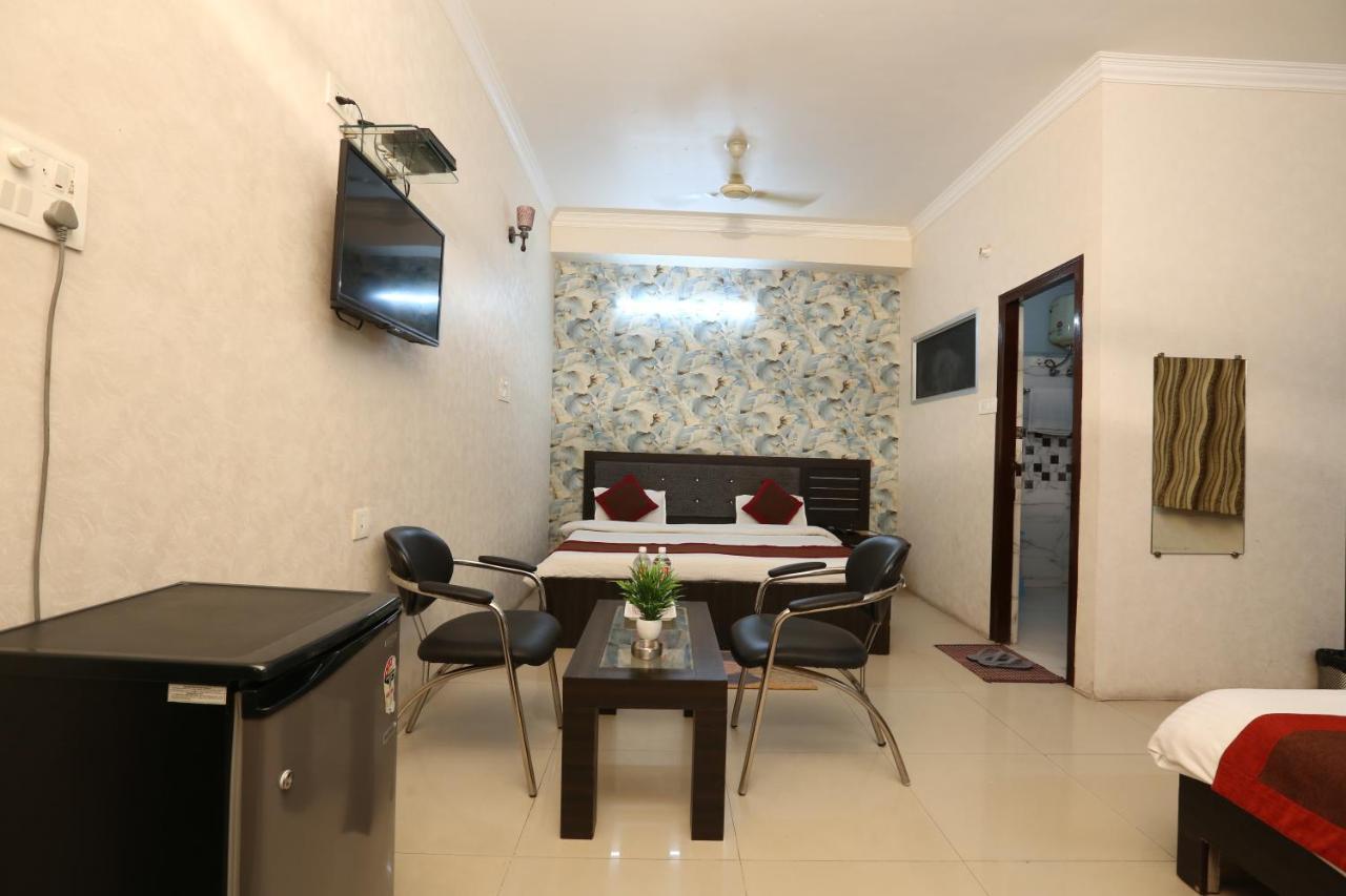 Hotel Nexus L Hotels In Charbagh Lucknow Bagian luar foto
