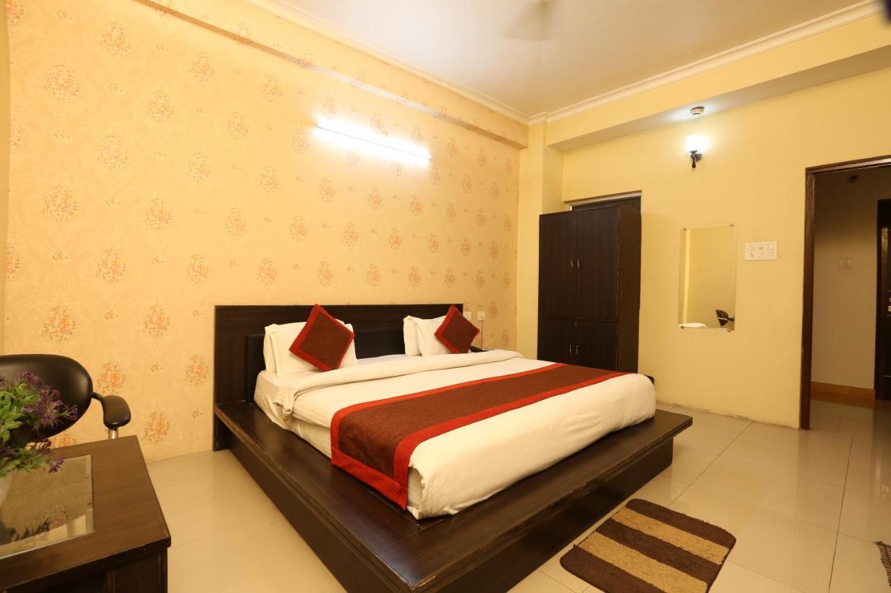 Hotel Nexus L Hotels In Charbagh Lucknow Bagian luar foto
