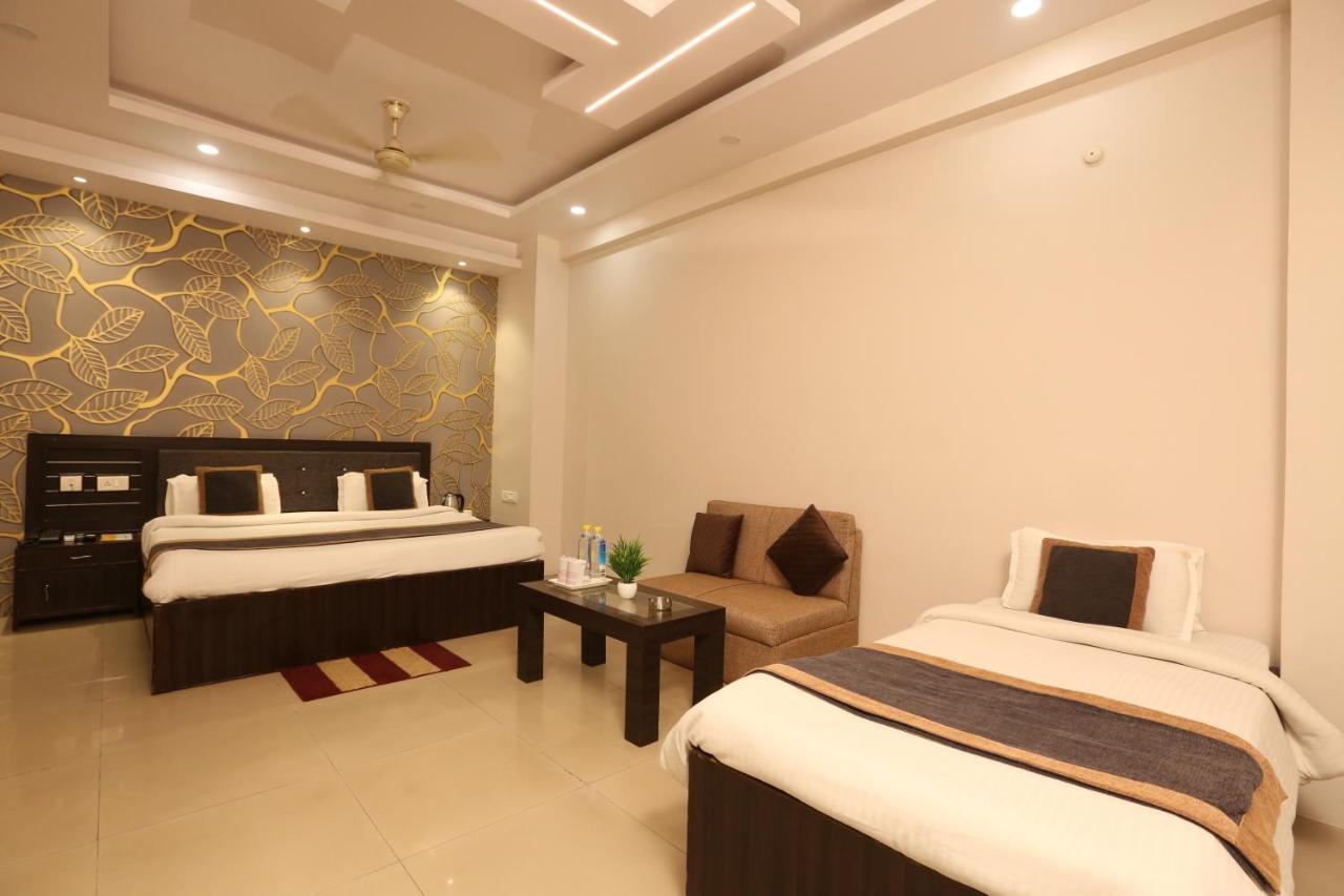 Hotel Nexus L Hotels In Charbagh Lucknow Bagian luar foto