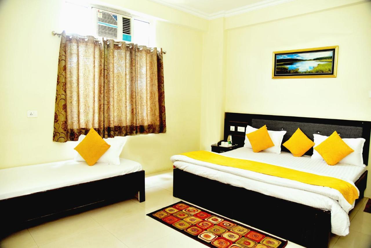 Hotel Nexus L Hotels In Charbagh Lucknow Bagian luar foto