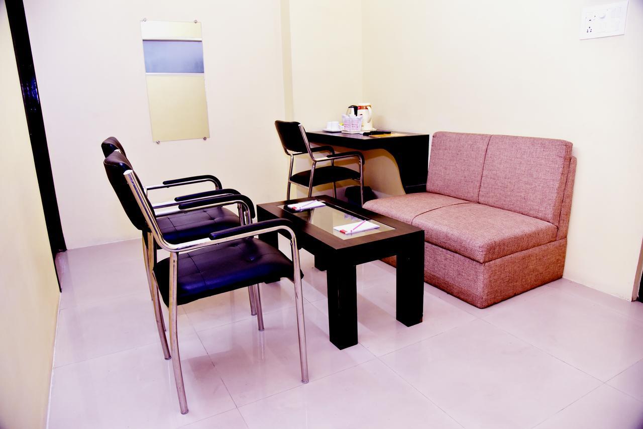 Hotel Nexus L Hotels In Charbagh Lucknow Bagian luar foto